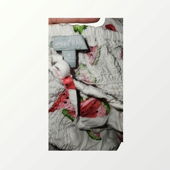 Junior’s white sundress with watermelon print Small Sundress - Picture 7 of 7